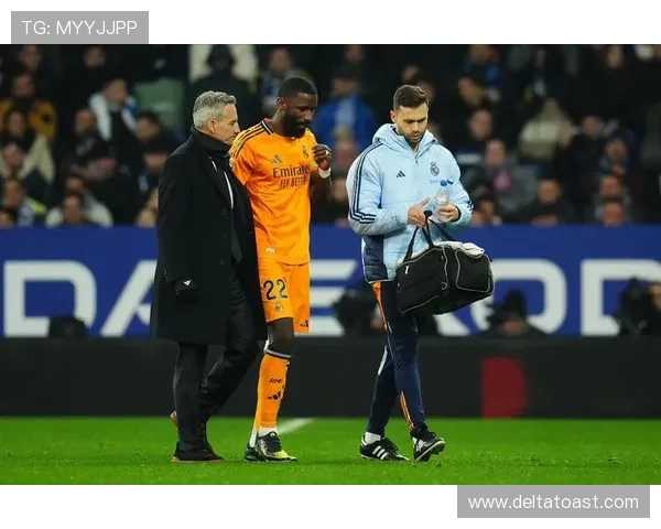 皇马防线整体结构失控，当前阶段防守稳定性面临考验